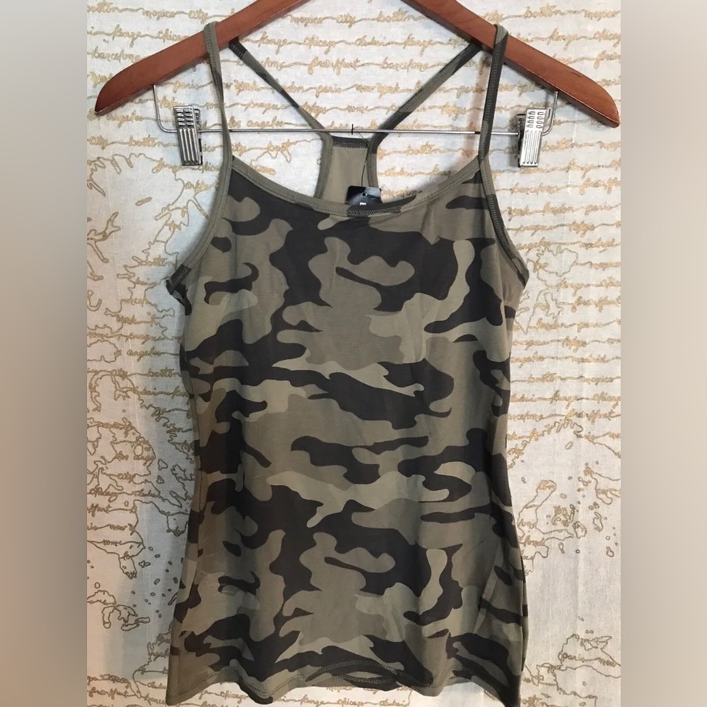 Express Green Camo Racerback Cami 💚
